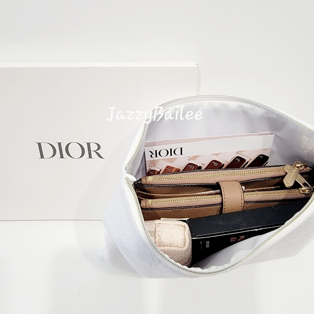 Dior Pouch Bag - Picture 2 of 7